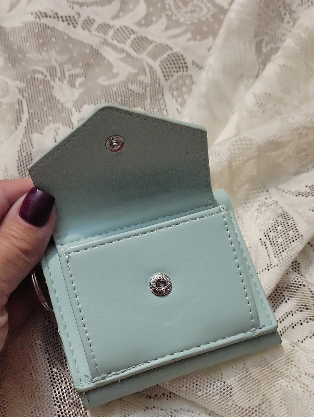 NWT Vintage Compact Mint Bow Accent Wallet with Pearl Charm
